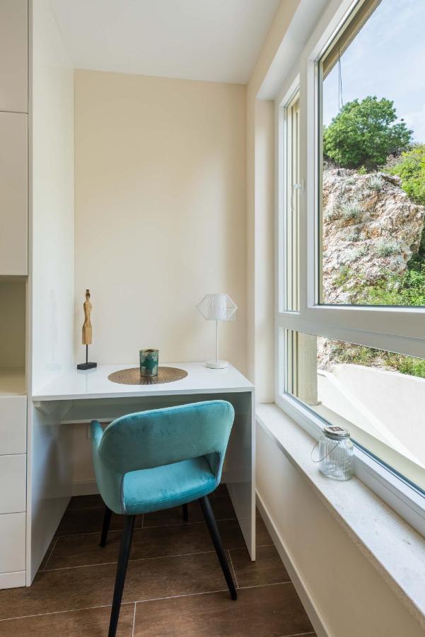 Apartment Olijfboom Dugi Rat Exteriér fotografie